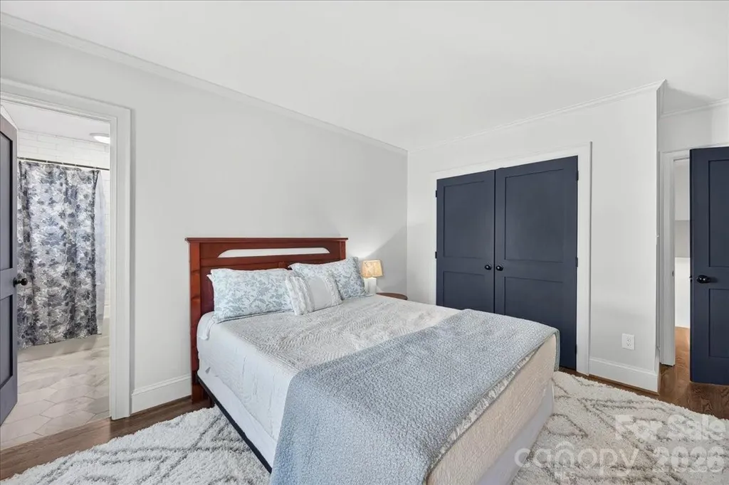 201 Hillside Avenue Charlotte NC 28209