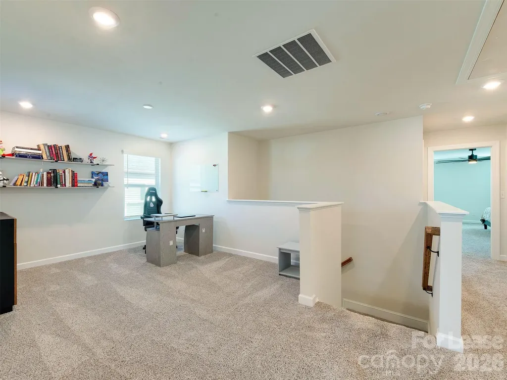 4009 Woodland View Drive Charlotte NC 28215