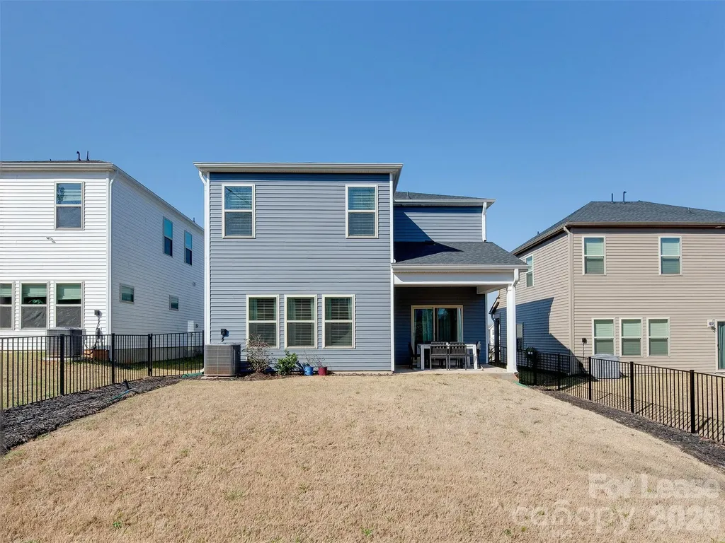 4009 Woodland View Drive Charlotte NC 28215