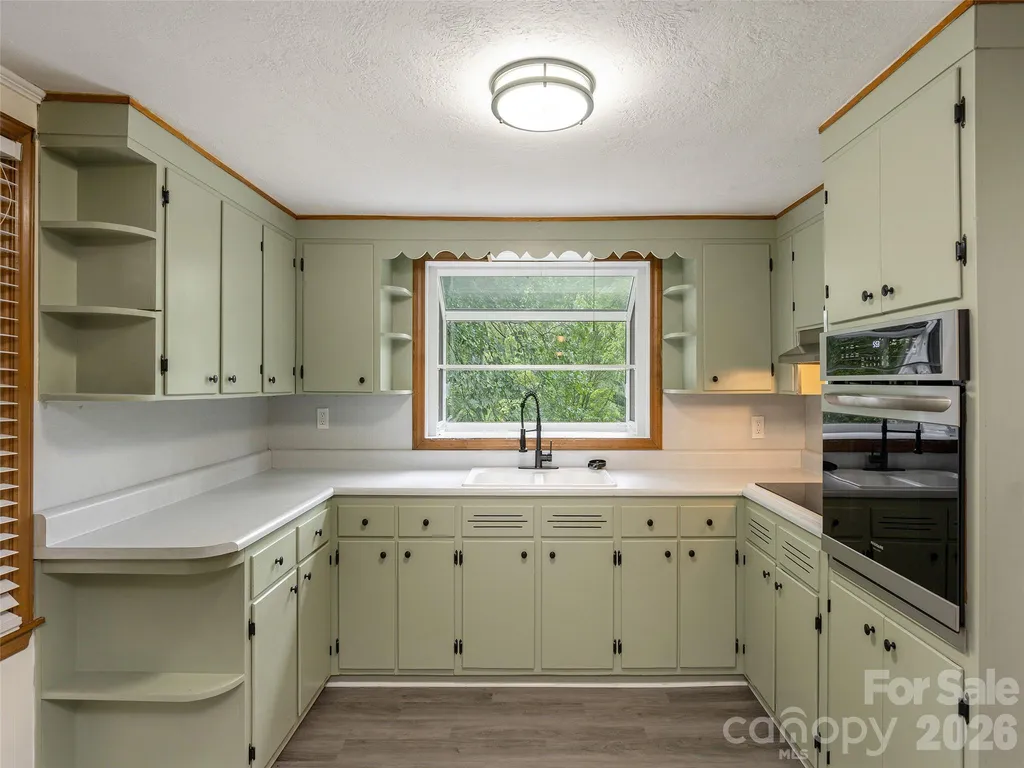 340 Mauney Cove Waynesville NC 28786