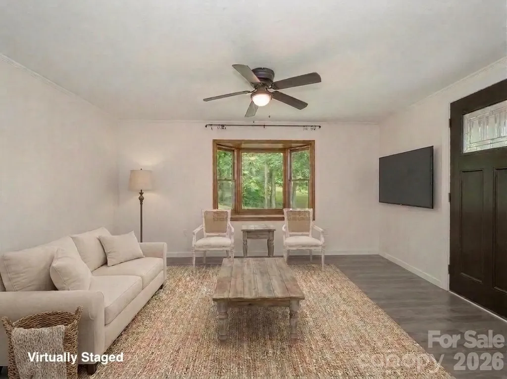 340 Mauney Cove Waynesville NC 28786