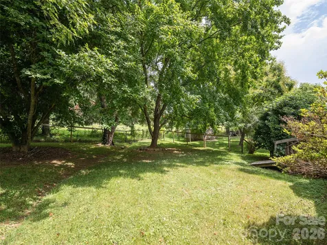 340 Mauney Cove Waynesville NC 28786