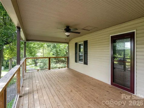 340 Mauney Cove Waynesville NC 28786