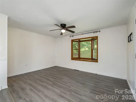 340 Mauney Cove Waynesville NC 28786