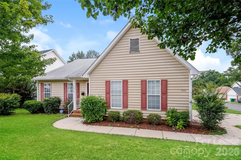 7314 Mapleridge Drive Charlotte NC 28210