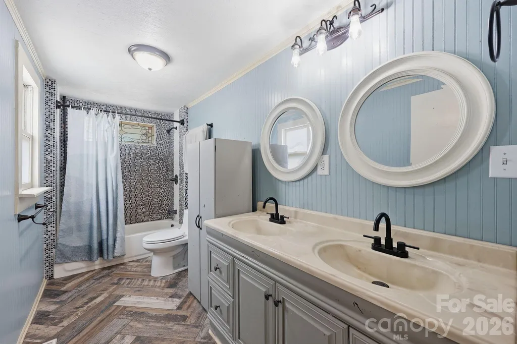 1715 N Main Street China Grove NC 28023