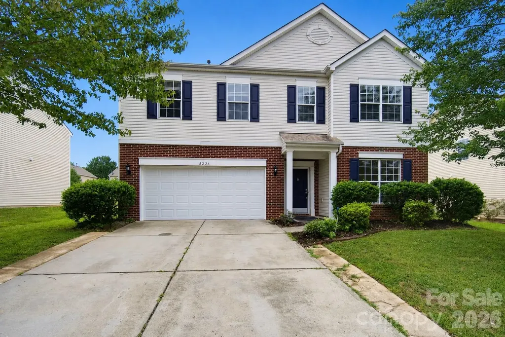 5226 Coffeeberry Lane Charlotte NC 28227