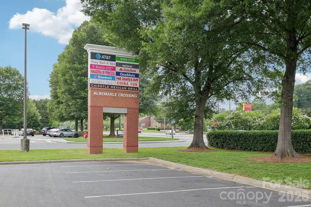 5226 Coffeeberry Lane Charlotte NC 28227