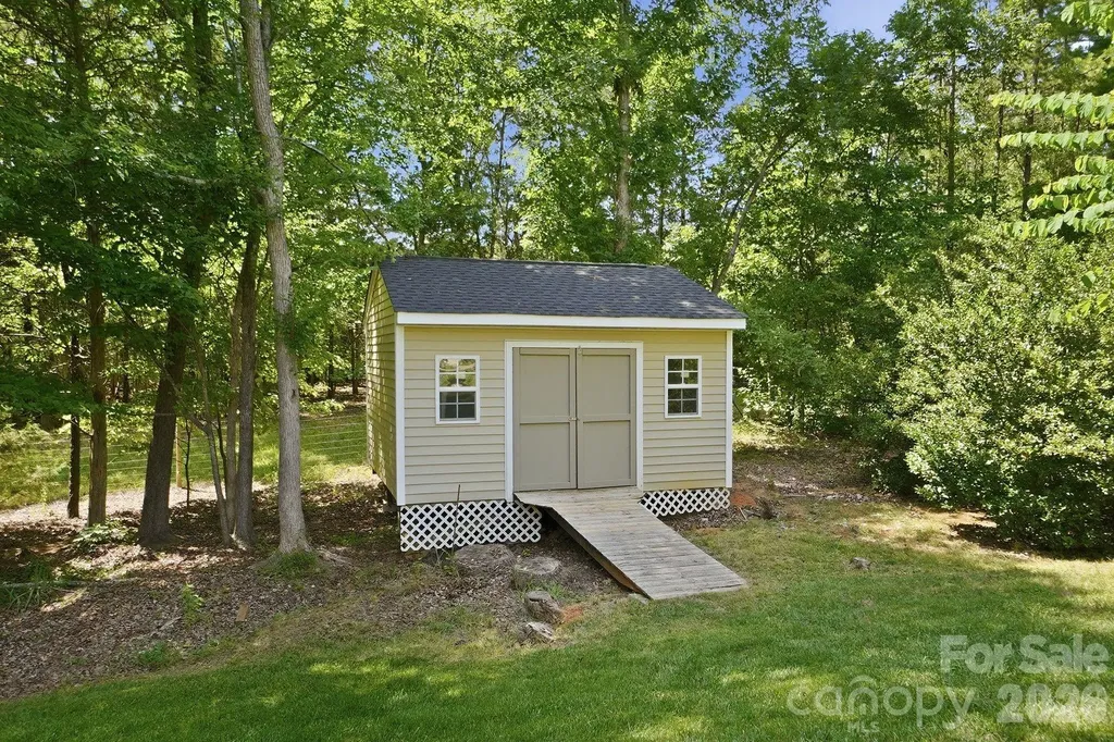 6121 Lostgate Lane Waxhaw NC 28173