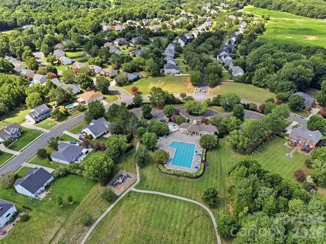 6121 Lostgate Lane Waxhaw NC 28173