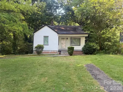 112 10th Avenue SE Hickory NC 28602