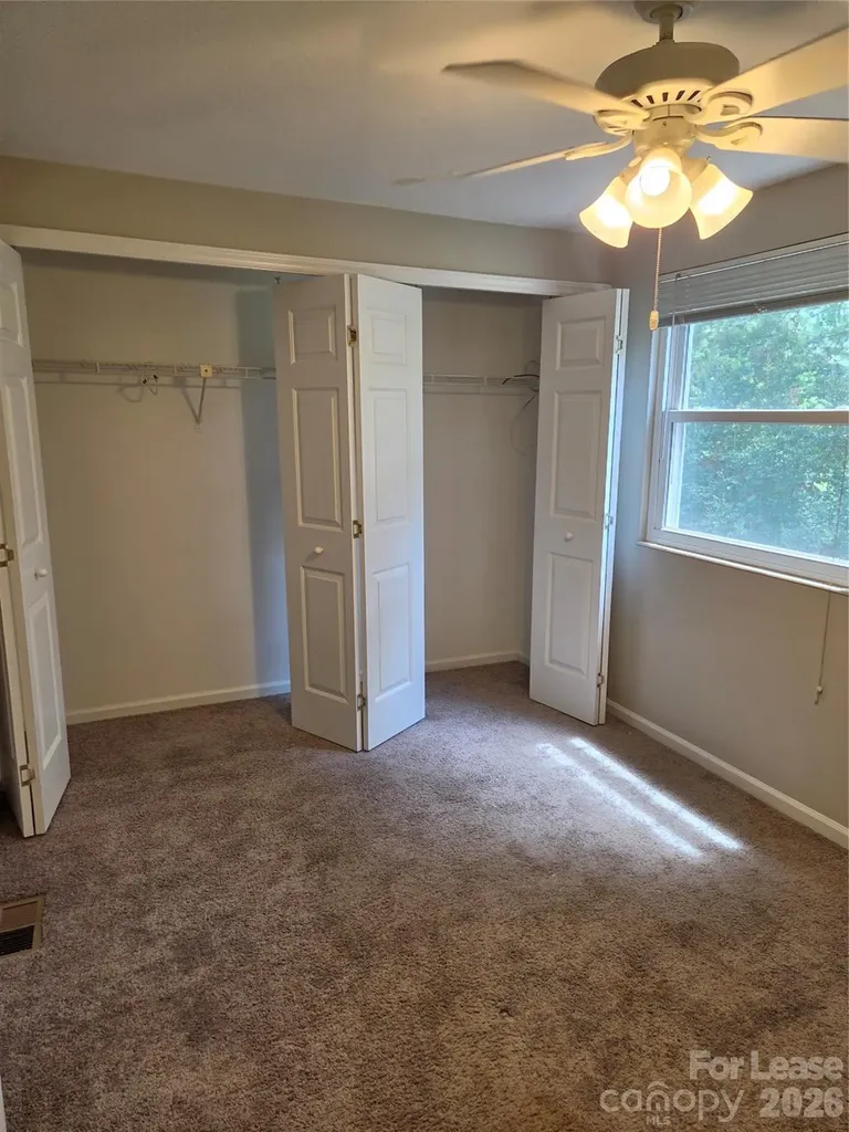 9616 Vinca Circle Charlotte NC 28213