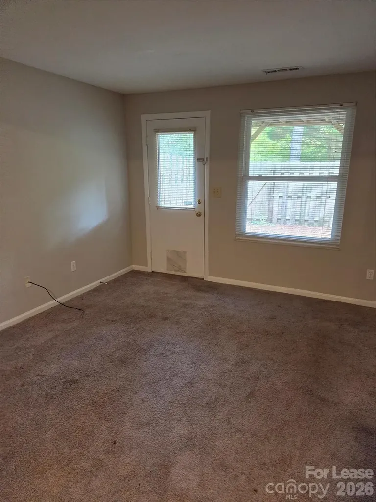 9616 Vinca Circle Charlotte NC 28213