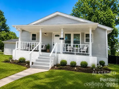 618 S Center Street Hickory NC 28602
