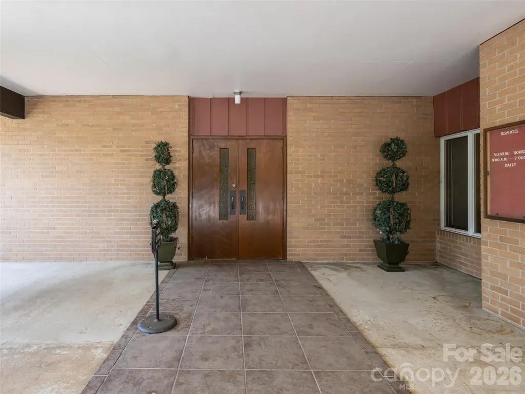 60 Phifer Street Asheville NC 28801