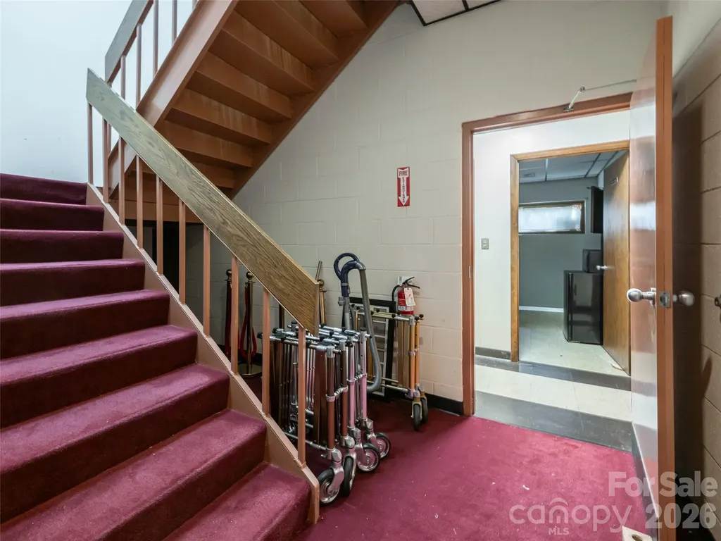 60 Phifer Street Asheville NC 28801