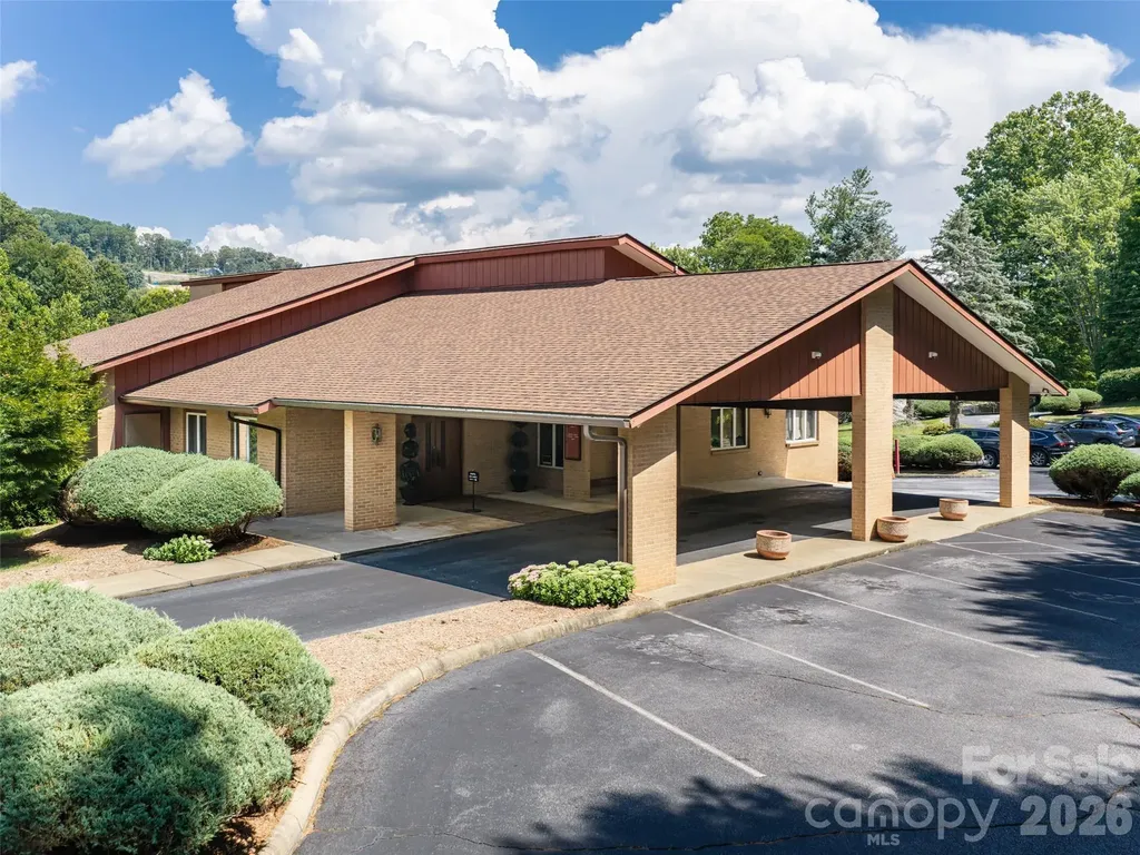 60 Phifer Street Asheville NC 28801