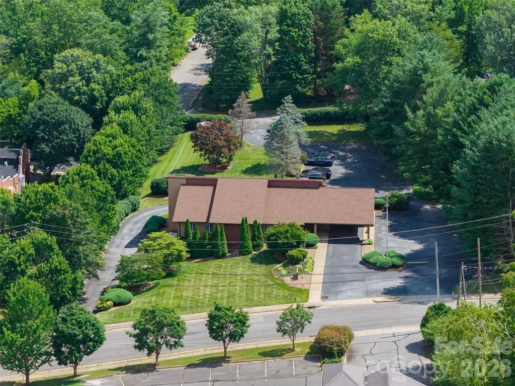 60 Phifer Street Asheville NC 28801