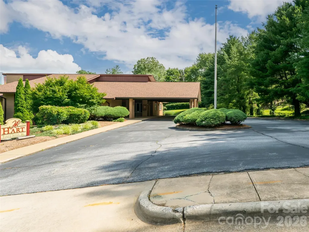 60 Phifer Street Asheville NC 28801