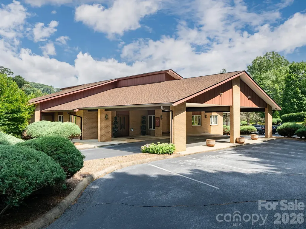 60 Phifer Street Asheville NC 28801