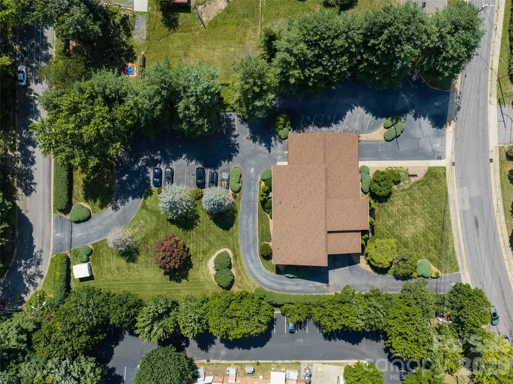 60 Phifer Street Asheville NC 28801