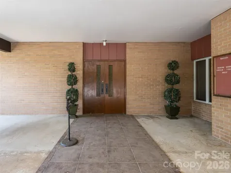 60 Phifer Street Asheville NC 28801