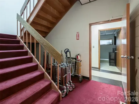 60 Phifer Street Asheville NC 28801