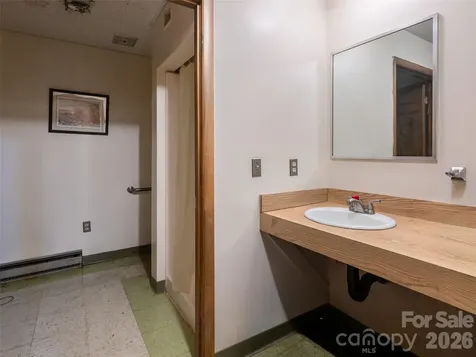 60 Phifer Street Asheville NC 28801