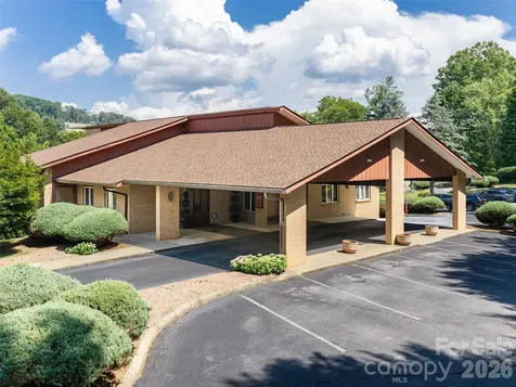 60 Phifer Street Asheville NC 28801