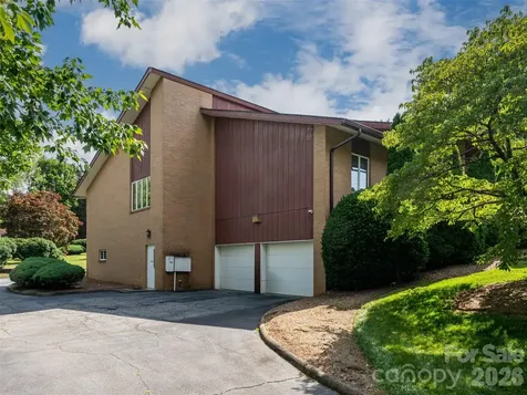 60 Phifer Street Asheville NC 28801