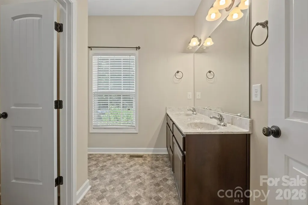 4628 Cayton Drive Maiden NC 28650