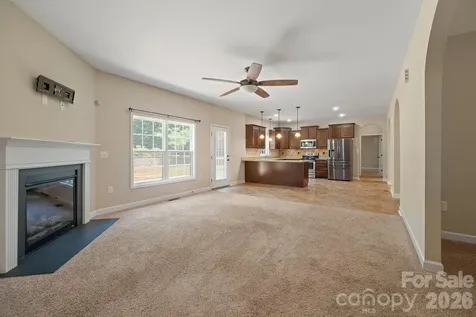 4628 Cayton Drive Maiden NC 28650