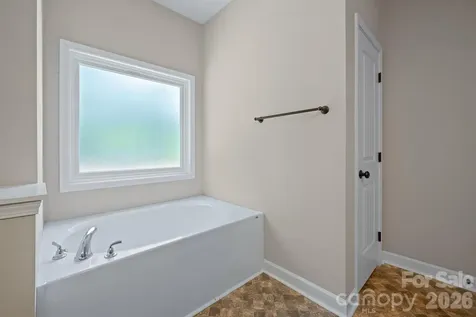 4628 Cayton Drive Maiden NC 28650