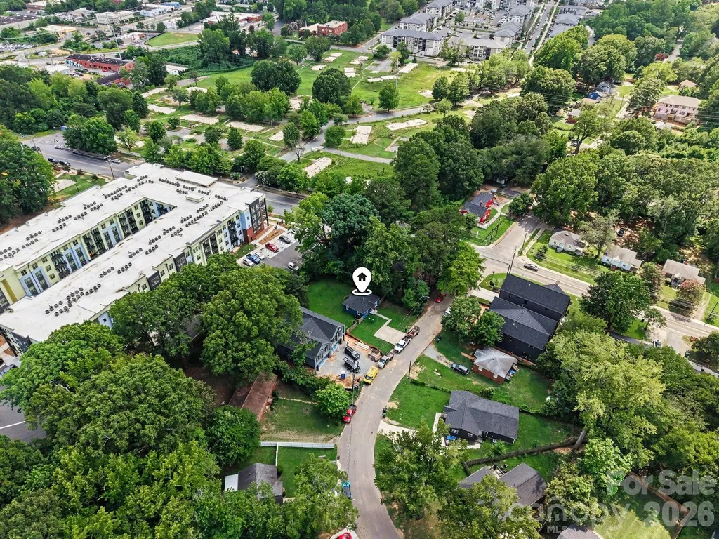 2708 Catalina Avenue Charlotte NC 28206
