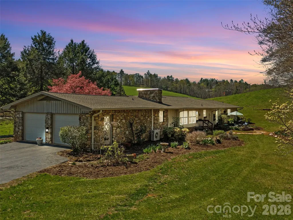 1617 California Creek Road Mars Hill NC 28754