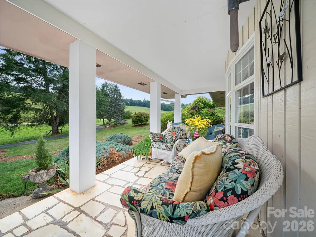 1617 California Creek Road Mars Hill NC 28754