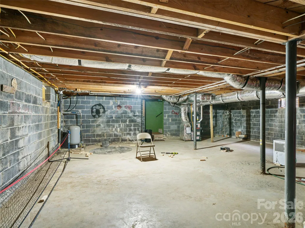 1617 California Creek Road Mars Hill NC 28754