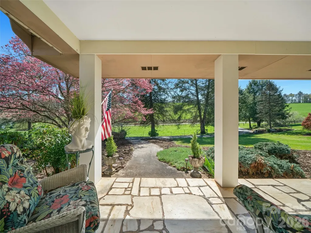 1617 California Creek Road Mars Hill NC 28754