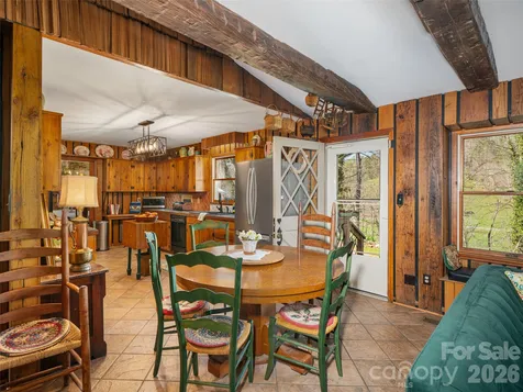 1617 California Creek Road Mars Hill NC 28754