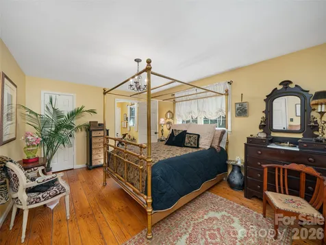 1617 California Creek Road Mars Hill NC 28754