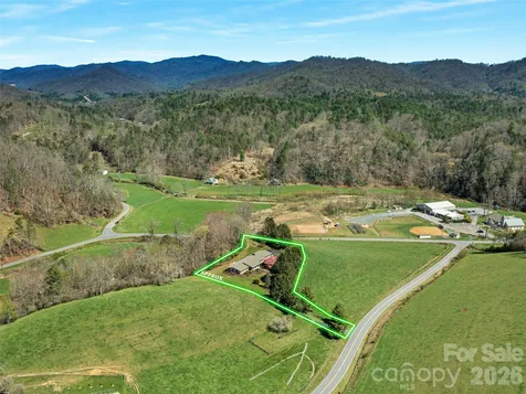 1617 California Creek Road Mars Hill NC 28754