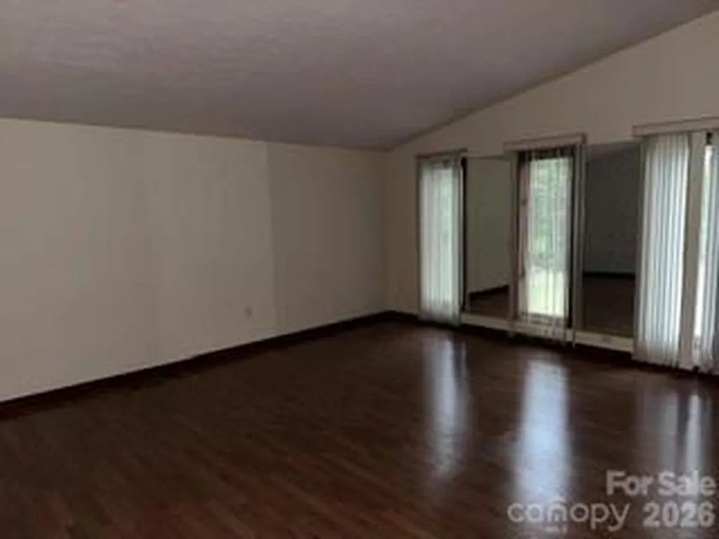 317 Low Bridge Road Forest City NC 28043