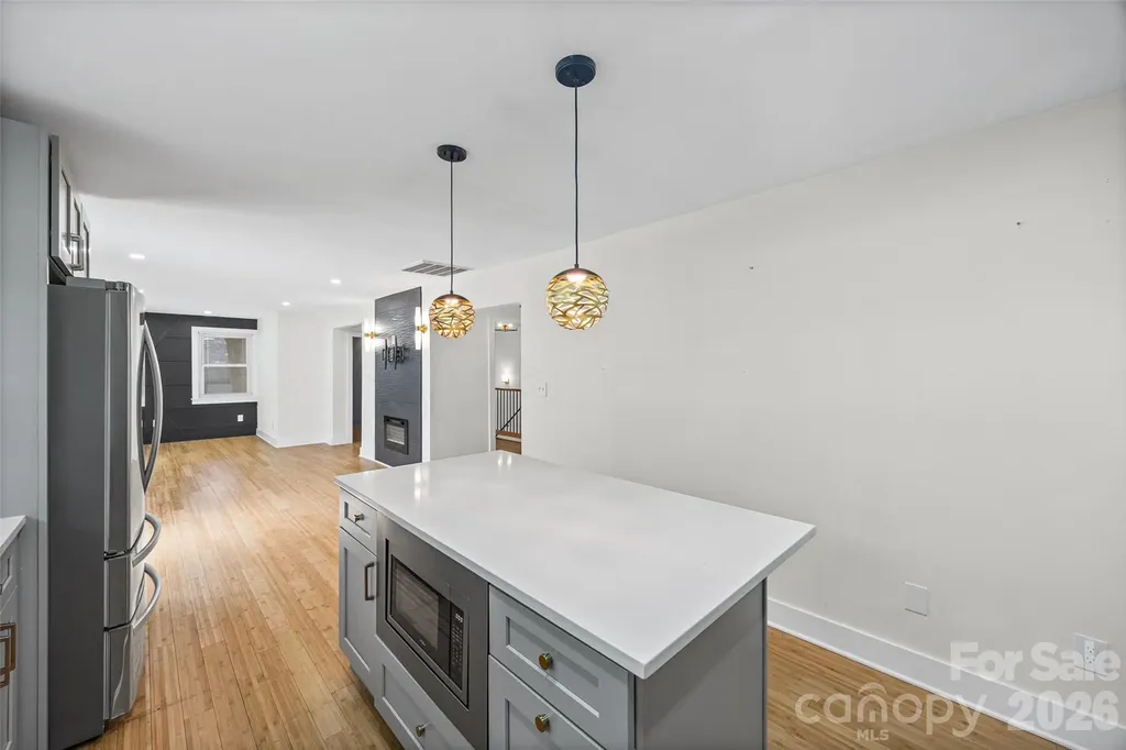 4910 Valley Stream Road Charlotte NC 28209
