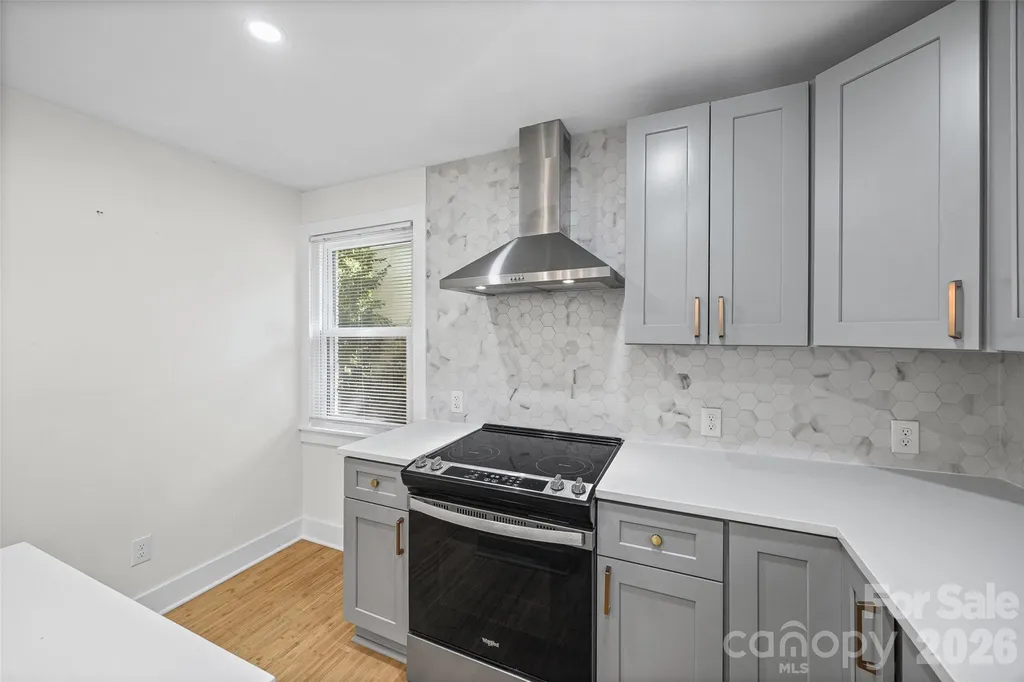 4910 Valley Stream Road Charlotte NC 28209