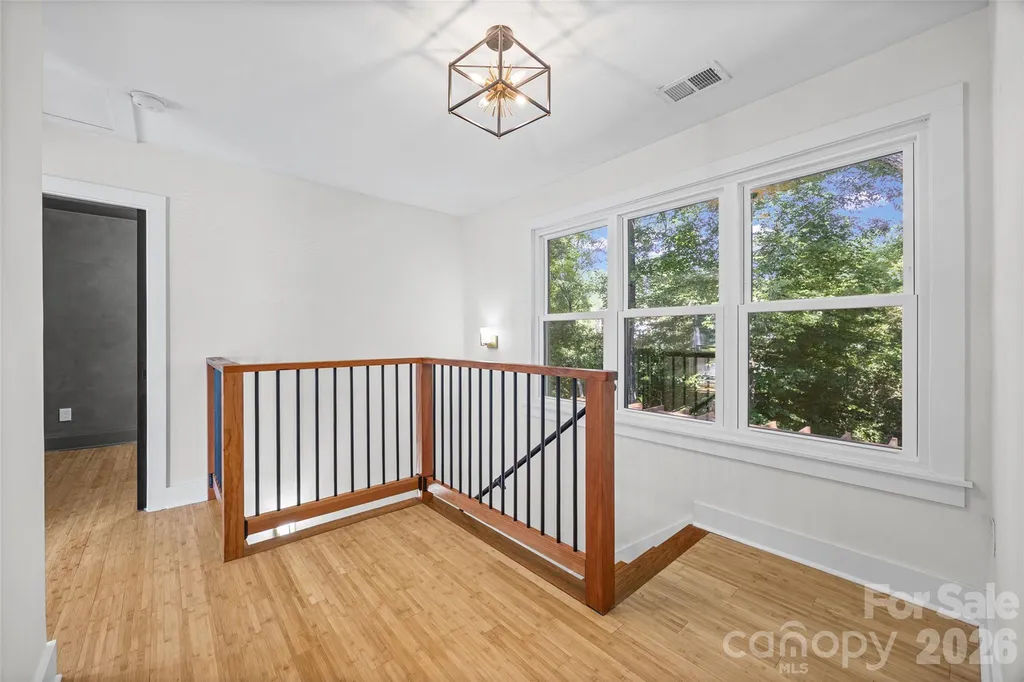 4910 Valley Stream Road Charlotte NC 28209