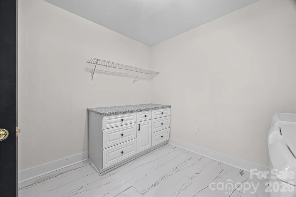 4910 Valley Stream Road Charlotte NC 28209