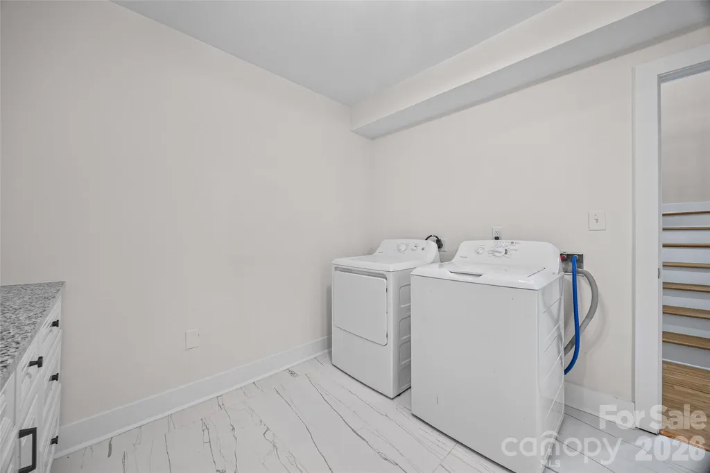 4910 Valley Stream Road Charlotte NC 28209