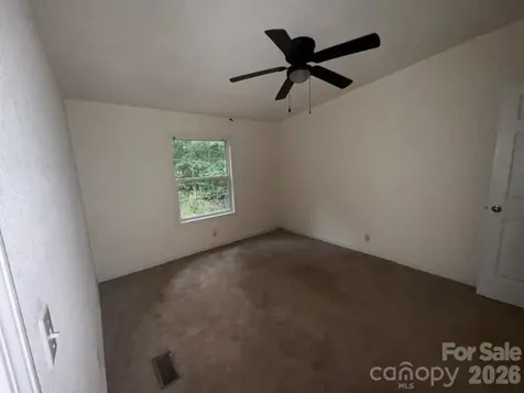6254 E Meadow Trail Connelly Springs NC 28612