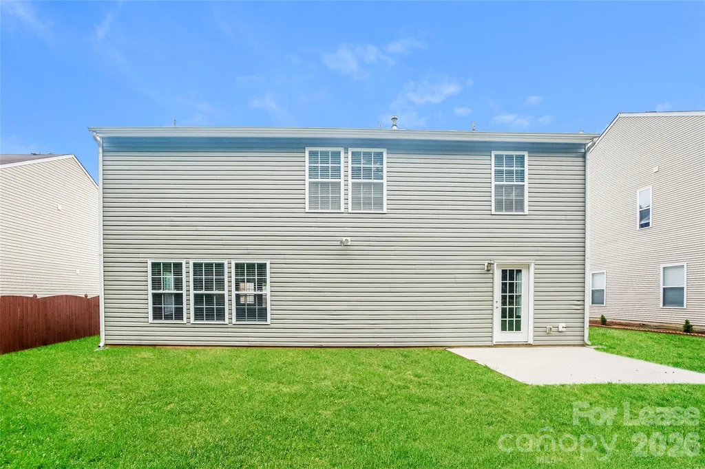 5525 Hammermill Drive Harrisburg NC 28075
