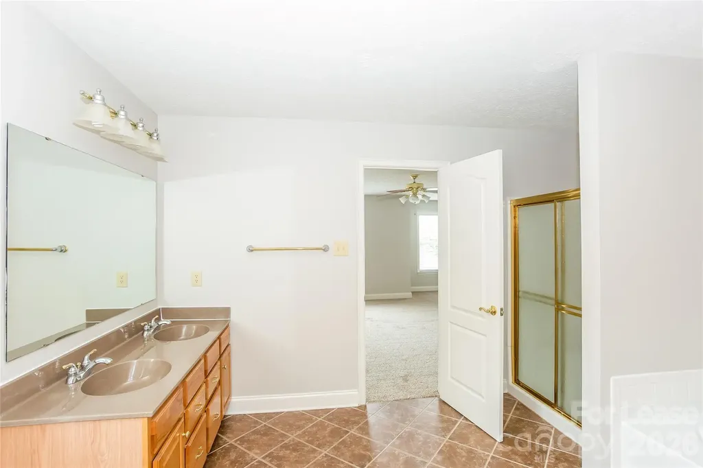 5525 Hammermill Drive Harrisburg NC 28075